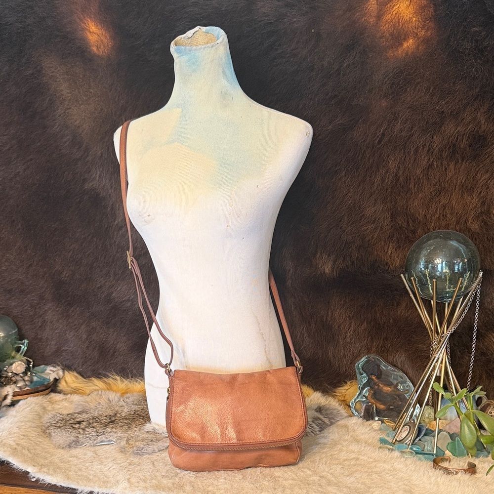Elegant Brown Leather Crossbody Bag (4425)